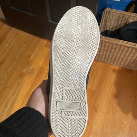 adidas Originals Women's Sleek Sneaker - Picture 10 of 11